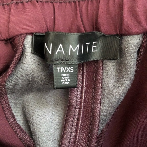 Dynamite High Waisted Faux Leather Burgundy Sacha Joggers XS - Picture 5 of 6